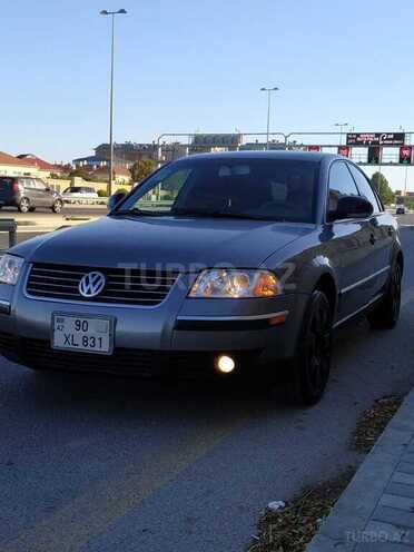 Volkswagen Passat 2004, 285,983 km - 1.8 л - Bakı