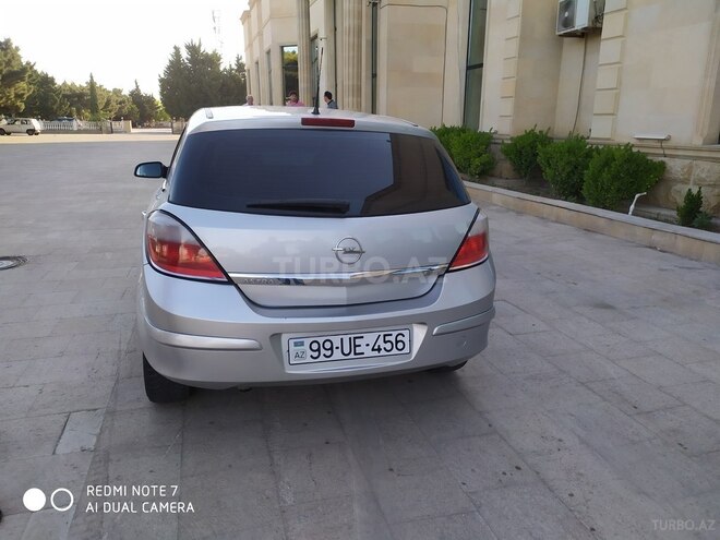 Opel Astra 2006, 300,000 km - 1.3 l - Bakı