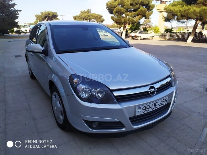 Opel Astra 2006, 300,000 km - 1.3 l - Bakı