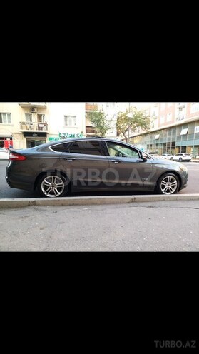 Ford Fusion 2015, 70,000 km - 2.0 л - Bakı