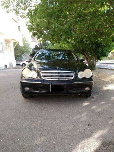 Mercedes C 250 2001, 260,000 km - 0.3 l - Bakı