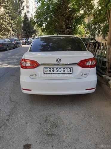 Mercedes C 200 2015, 176,012 km - 1.6 l - Bakı