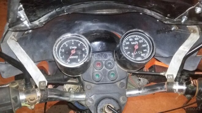 Honda  1990, 90,000 km - 0.4 л - Salyan