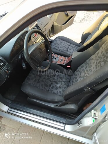 Mercedes C 200 1998, 132,000 km - 2.0 l - Bakı