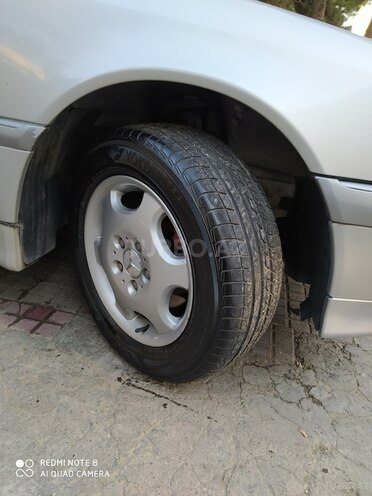Mercedes C 200 1998, 132,000 km - 2.0 l - Bakı