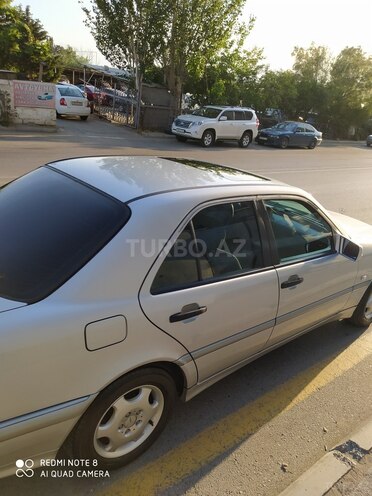 Mercedes C 200 1998, 132,000 km - 2.0 l - Bakı