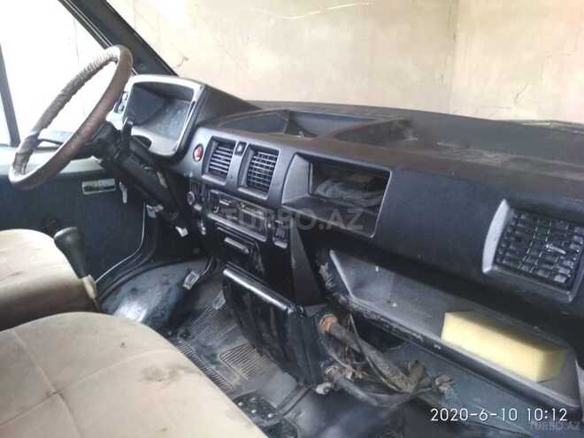GAZ 3302-744 2001, 280,000 km - 2.4 l - Hacıqabul