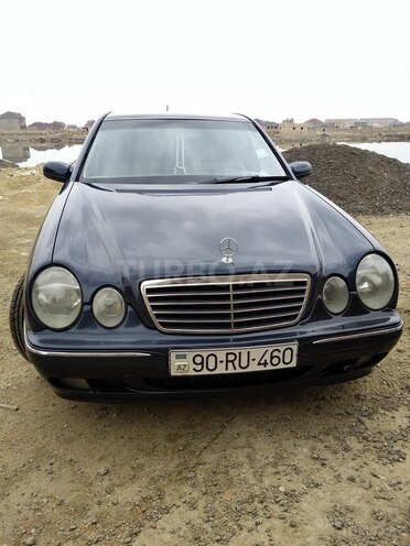 Mercedes E 220 2000, 291,521 km - 2.2 l - Bakı