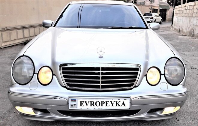 Mercedes E 240 2000, 223,000 km - 2.6 l - Bakı