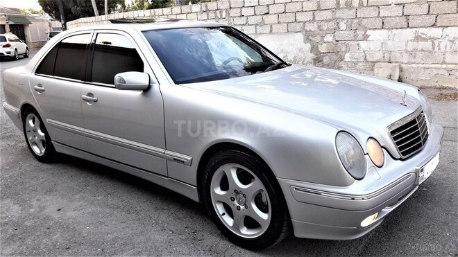 Mercedes E 240 2000, 223,000 km - 2.6 l - Bakı