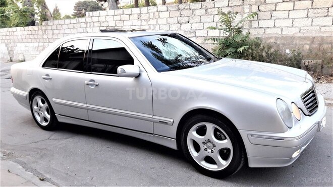 Mercedes E 240 2000, 223,000 km - 2.6 l - Bakı