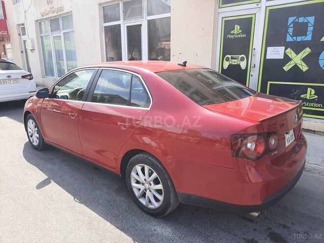 Volkswagen Jetta 2009, 200,000 km - 2.5 l - Bakı