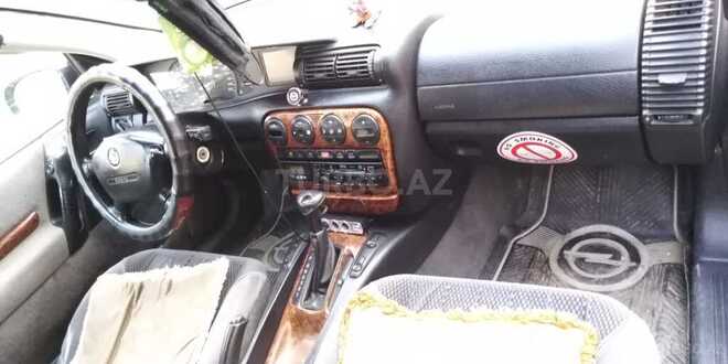 Opel Omega 1996, 278,000 km - 2.0 l - Lənkəran