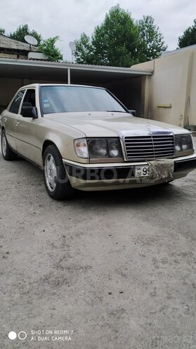 Mercedes E 230 1987, 300,000 km - 2.3 l - Gəncə
