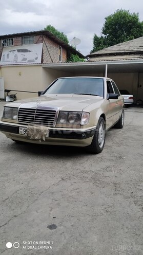 Mercedes E 230 1987, 300,000 km - 2.3 l - Gəncə
