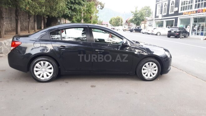 Chevrolet Cruze 2012, 140,000 km - 1.6 l - Qax