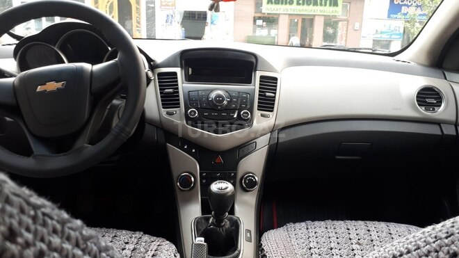 Chevrolet Cruze 2012, 140,000 km - 1.6 l - Qax