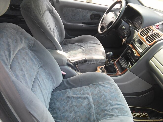 Renault Laguna 1996, 298,000 km - 2.0 l - Sumqayıt