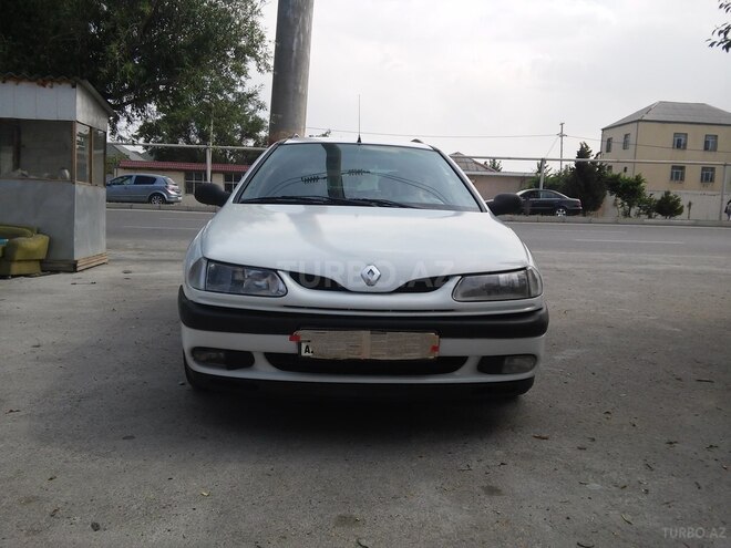 Renault Laguna 1996, 298,000 km - 2.0 l - Sumqayıt