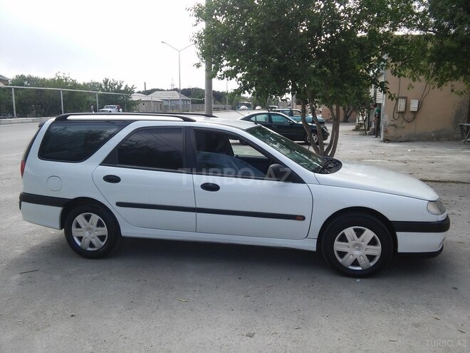 Renault Laguna 1996, 298,000 km - 2.0 l - Sumqayıt