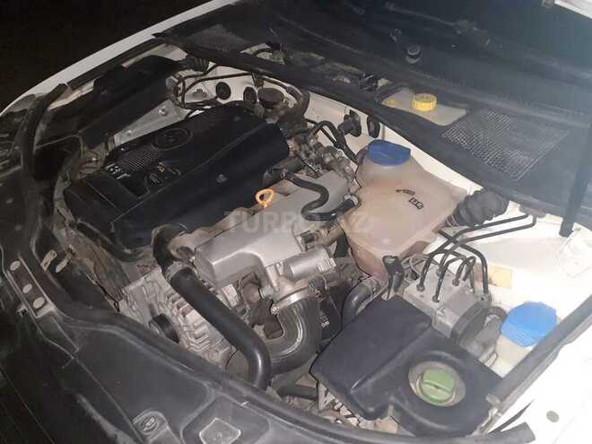 Volkswagen Passat 2003, 233,000 km - 1.8 l - Bakı