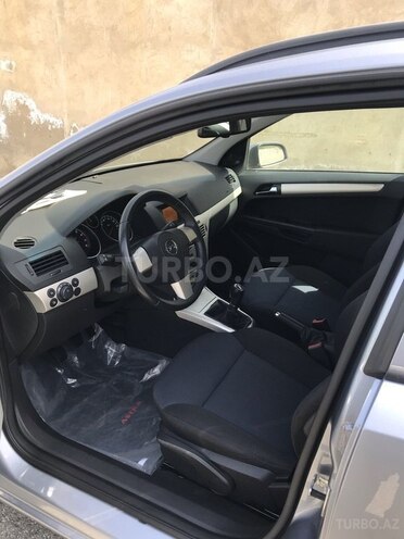 Opel Astra 2008, 162,500 km - 1.4 l - Bakı