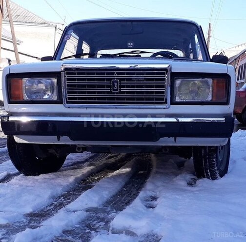 LADA (VAZ) 2107 2009, 175,000 km - 1.6 л - Quba
