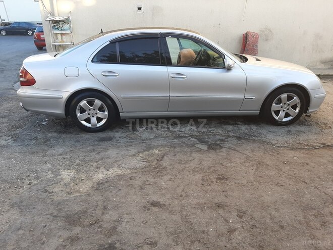 Mercedes E 270 2002, 380,000 km - 2.7 l - Bakı