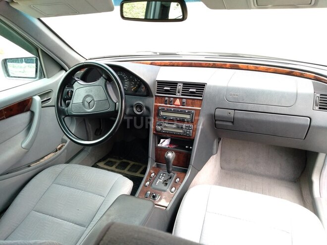 Mercedes C 240 1997, 323,023 km - 2.4 l - Gəncə