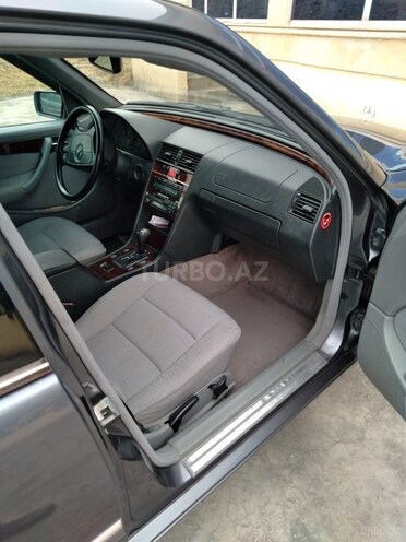 Mercedes C 240 1997, 323,023 km - 2.4 l - Gəncə
