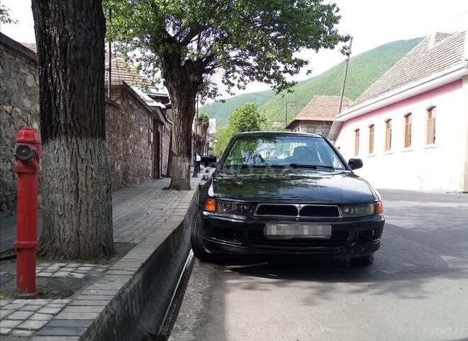 Mitsubishi Galant 1998, 200,000 km - 1.8 l - Bakı