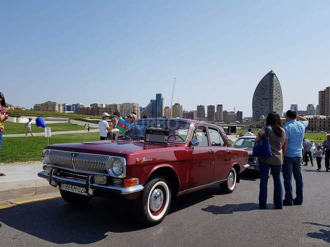 GAZ 24 1979, 60,000 km - 2.4 l - Bakı