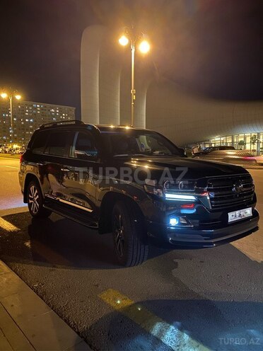 Toyota Land Cruiser 2018, 17,683 km - 4.6 l - Bakı