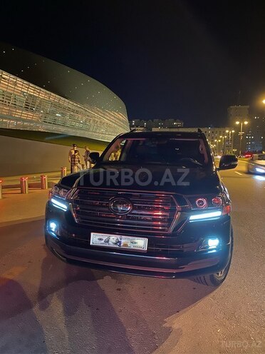 Toyota Land Cruiser 2018, 17,683 km - 4.6 l - Bakı