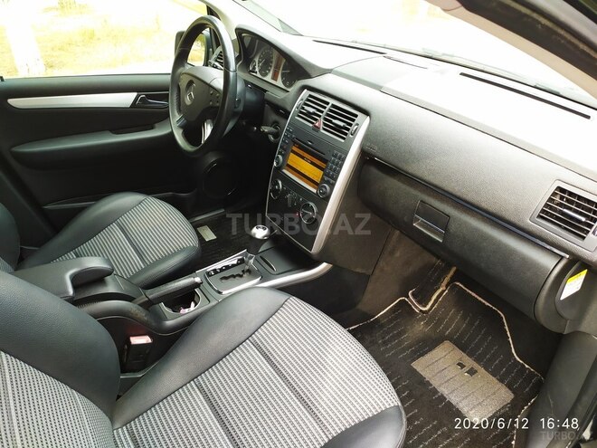 Mercedes B 180 2010, 72,000 km - 1.7 l - Xırdalan
