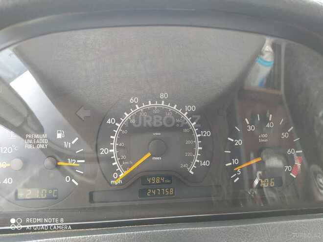 Mercedes C 230 1997, 247,000 km - 2.3 l - Sumqayıt