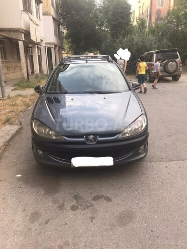Peugeot 206 2007, 300,000 km - 1.4 l - Bakı