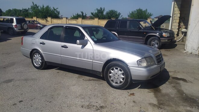 Mercedes C 180 1995, 443,000 km - 1.8 l - Siyəzən