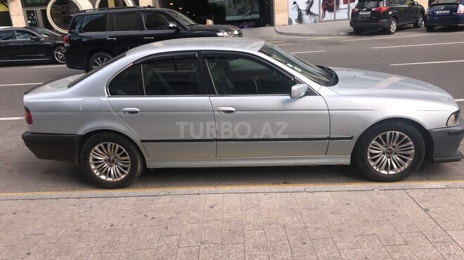 BMW 528 1996, 380,000 km - 2.8 l - Bakı