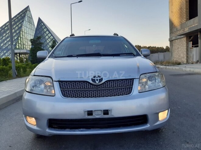 Toyota Corolla 2004, 185,000 km - 1.5 l - Bakı