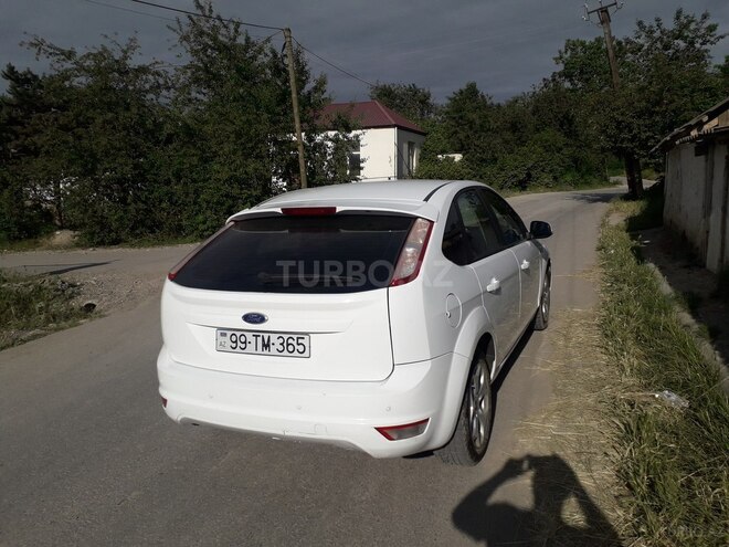 Ford Focus 2011, 138,000 km - 1.6 l - Quba