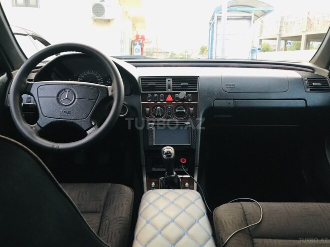 Mercedes C 240 1999, 278,000 km - 2.4 l - Zaqatala