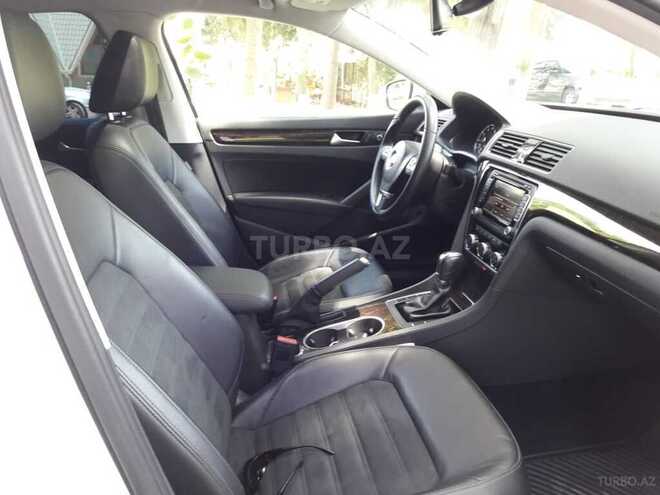 Volkswagen Passat 2015, 26,500 km - 1.8 л - Bakı