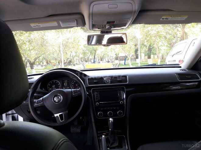 Volkswagen Passat 2015, 26,500 km - 1.8 л - Bakı