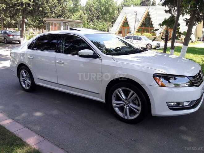 Volkswagen Passat 2015, 26,500 km - 1.8 л - Bakı