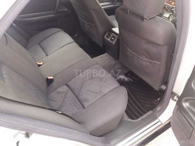 Mercedes E 240 1998, 217,000 km - 2.4 l - Bakı