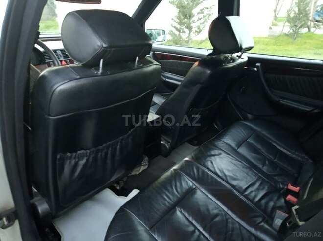 Mercedes C 220 2000, 340,000 km - 2.2 l - Bakı