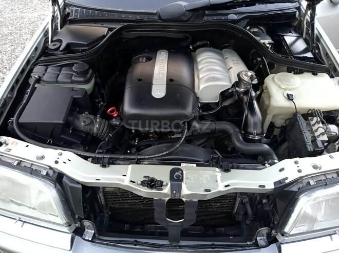 Mercedes C 220 2000, 340,000 km - 2.2 l - Bakı