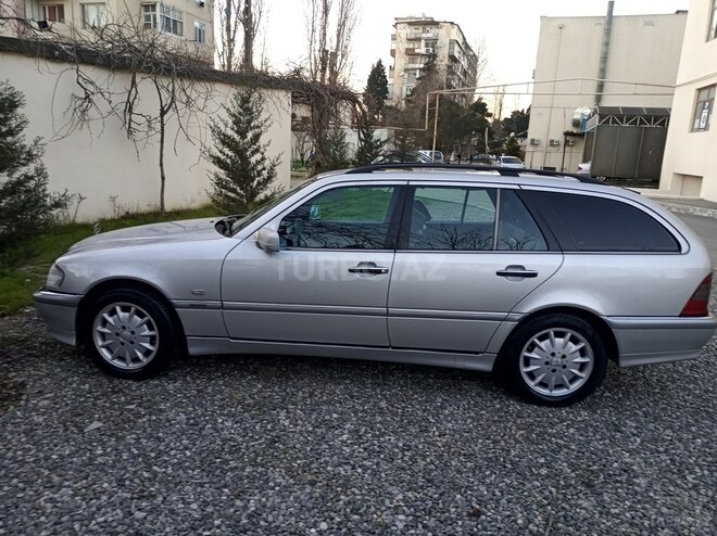 Mercedes C 220 2000, 340,000 km - 2.2 l - Bakı