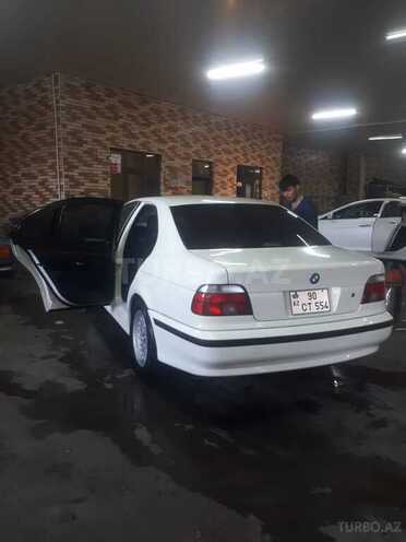 BMW 528 1996, 317,000 km - 2.8 l - Gəncə